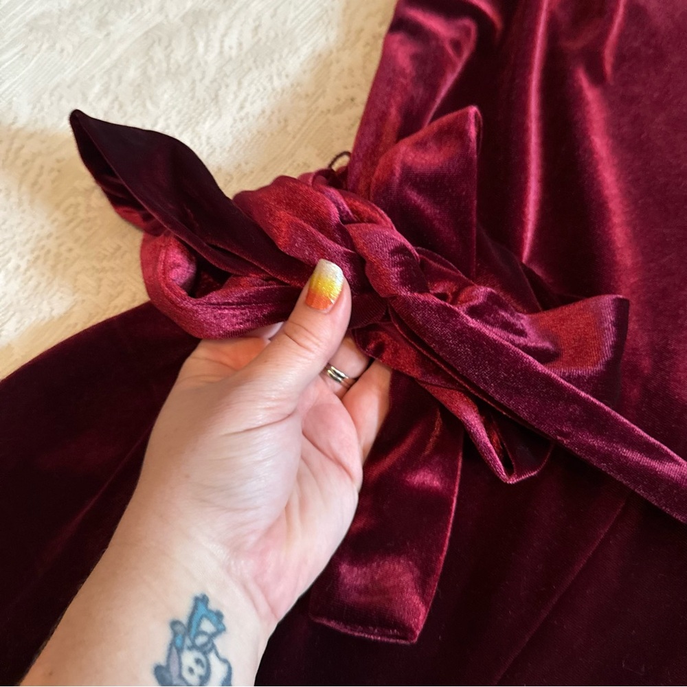 Betsey Johnson scarlet velvet ruffle leg vneck jumpsuit - Picture 7 of 8